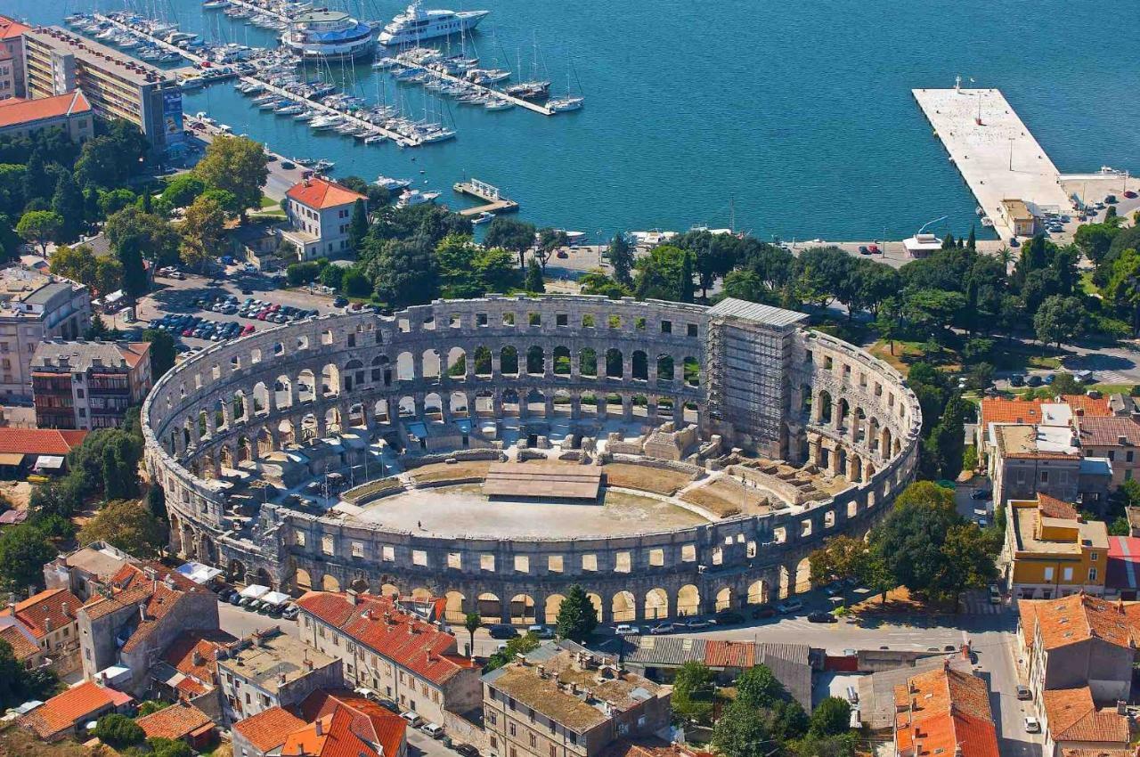 Ttapartmani Πούλα Εξωτερικό φωτογραφία